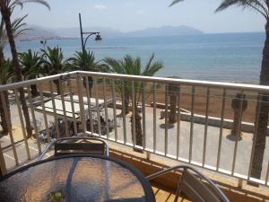 Fotografie z fotogalerie ubytování BAHIA MAZARRON apartamento en primera linea playa v destinaci Puerto de Mazarrón