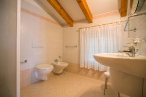 Ein Badezimmer in der Unterkunft Villa Da Remo