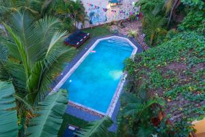 The swimming pool at or close to Hotel Finlanka