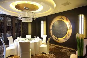 上海中航泊悦酒店（中国国际航空公司）餐厅或其他用餐的地方