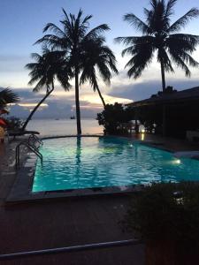 Bazén v ubytování Carabao Diving Koh Tao nebo v jeho okolí