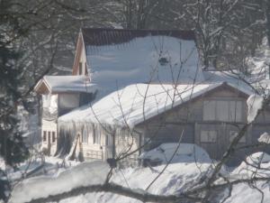 Kış mevsiminde FERME IM-BERG