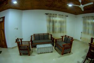 Area soggiorno di Rock View Home Stay