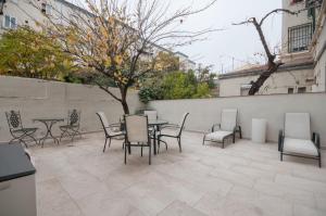 A balcony or terrace at Apartamento 6 Mirasierras