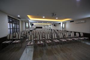 Ruang duduk di Hotel Centar Balasevic