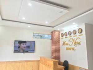 Televisi dan/atau pusat hiburan di Mai Ngoc Hotel