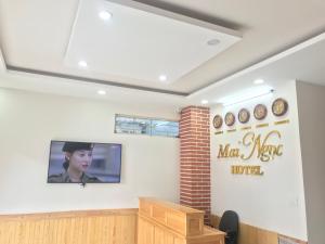 TV a/nebo společenská místnost v ubytování Mai Ngoc Hotel + 11 fotografií