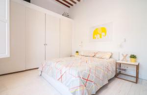 Posteľ alebo postele v izbe v ubytovaní YOUR BEST HOUSE IN LATINA