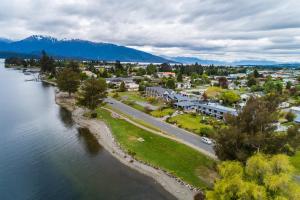 Vedere de sus a Lakeside Motel & Apartments