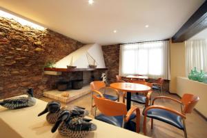 Posedenie v ubytovaní Hotel Sa Riera