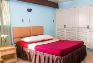 Voodi või voodid majutusasutuse Benguet Prime Hotel toas