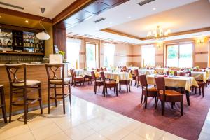 En restaurant eller et andet spisested på Penzión Limba Donovaly