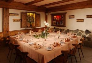 Εστιατόριο ή άλλο μέρος για φαγητό στο Hotel Alphorn