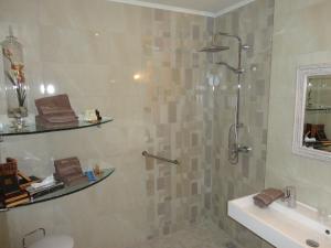 Un baño de Art Of Dreams Deluxe 4 stars