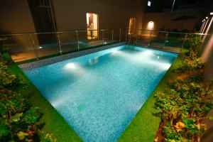 Bazén v ubytování V Boutique Hotel nebo v jeho okolí