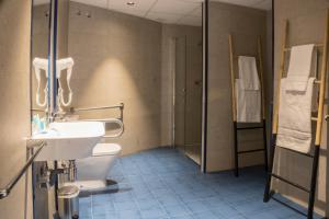 Un baño de Hotel Alda Jolio Jaca