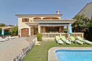 Swimmingpoolen hos eller tæt på Llac Blau - Mediterranean Styled with Pool