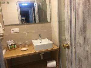 Kúpeľňa v ubytovaní Hotel Celanova