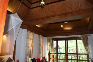 Posezení v ubytování Rasa sayang Resort - SHA Certificate