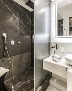 Koupelna v ubytování Corso 281 Luxury Suites