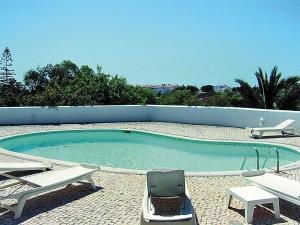 Holiday Home Casa Doroteia by Interhome tesisinde veya buraya yakın yüzme havuzu