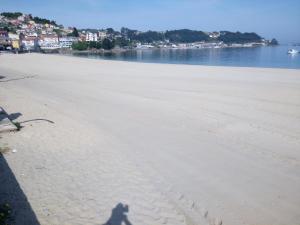 Gallery image of PRIMERA LÍNEA DE PLAYA in Bueu