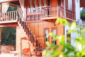 Galeriebild der Unterkunft Pan Fai Homestay in Nan