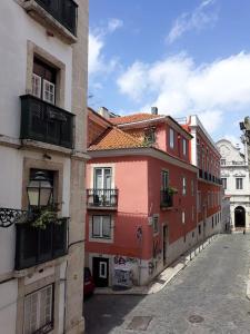 リスボンにあるLovely flat in Adamastorの通路側の一団