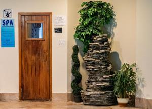 Photo de la galerie de l'établissement Hotel et Motel Le Chateauguay, à Québec