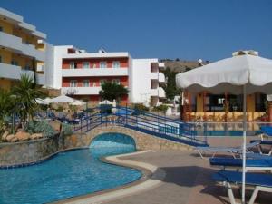 Bazén v ubytování Stella Hotel nebo v jeho okolí
