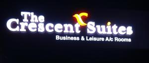 The Crescent Suites的证书、奖牌、标识或其他文件