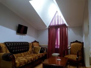 Posezení v ubytování B&B Europa Hotel