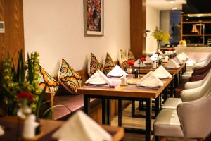 Posezení v ubytování SSAW Boutique Hotel Shanghai Yilin