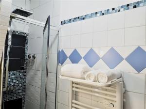 Koupelna v ubytování Orval et sens - Le Rayon Vert Studio