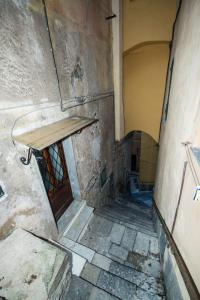 A bathroom at Chiara rooms