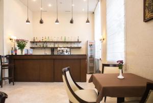 Lounge nebo bar v ubytování Optima Collection Medievale Lviv