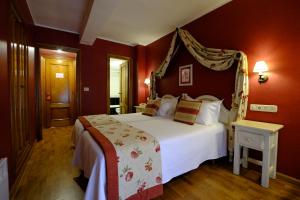 Gallery image of Hotel Pradas Ordesa in Broto +86 photos