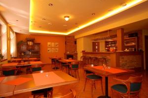 Restaurace v ubytování Penzion Andrej + 25 fotografií