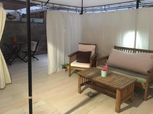 Patio nebo venkovní prostory v ubytování Apartamento Los Naranjos de Santa Justa