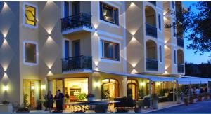 Budova, kde se hotel nachází