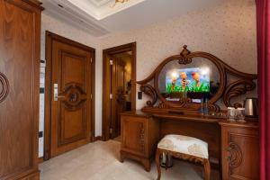TV a/nebo společenská místnost v ubytování Bablin Butik Otel
