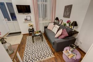 Gallery image of Lovely Apartment at Basilica in Budapest