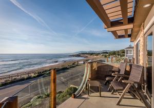 Gallery image of Moonstone Landing in Cambria