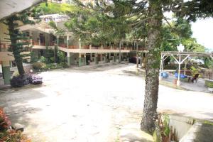 Zahrada ubytování Pandu Lakeside Hotel Parapat