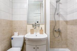 Kúpeľňa v ubytovaní Chill Apartments Pańska + 8 fotografií