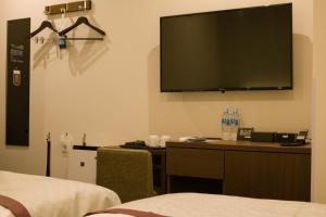 TV a/nebo společenská místnost v ubytování Tosei Hotel Cocone Ueno