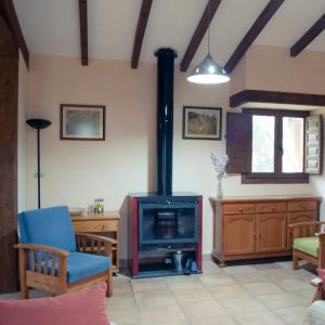 A seating area at Apartamentos El Calambuco
