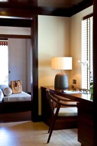 Gaya Island Resort, Kota Kinabalu - a Small Luxury Hotels of the World客房内的一张或多张床位