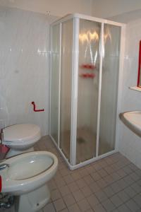A bathroom at Casa Al Mare