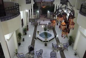 Restaurace v ubytování Al Hambra Hotel
